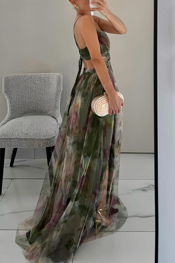 Mariah – Floral Lace-Up Maxi Dress