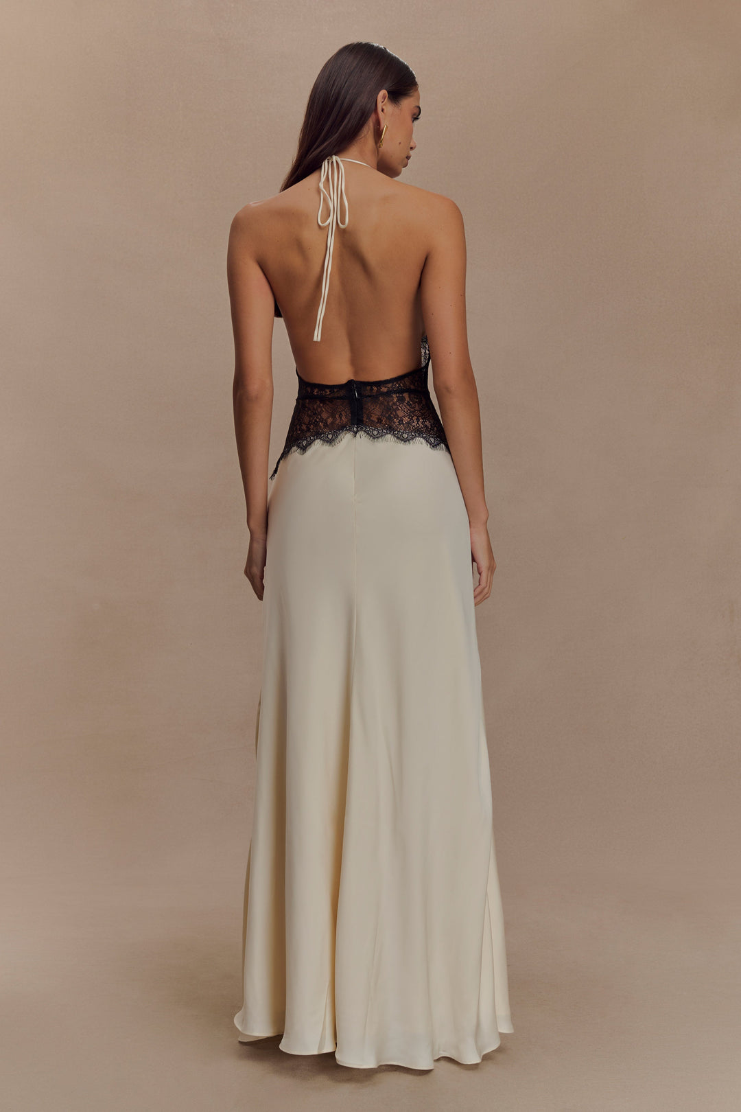 Aurelya Flowy Maxi Dress
