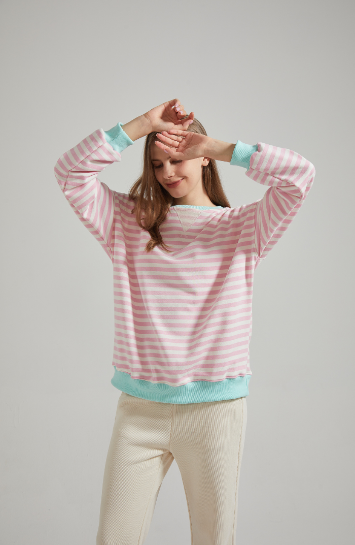 Stella – Oversized Striped Sweater