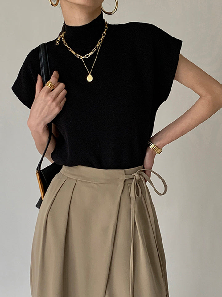 Nora – Elegant Knit Vest