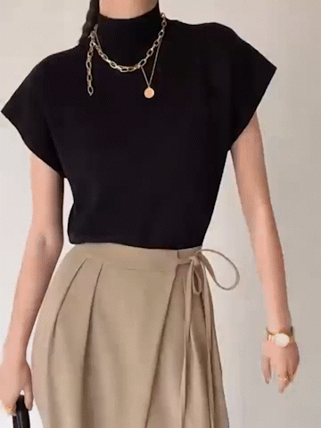Nora – Elegant Knit Vest