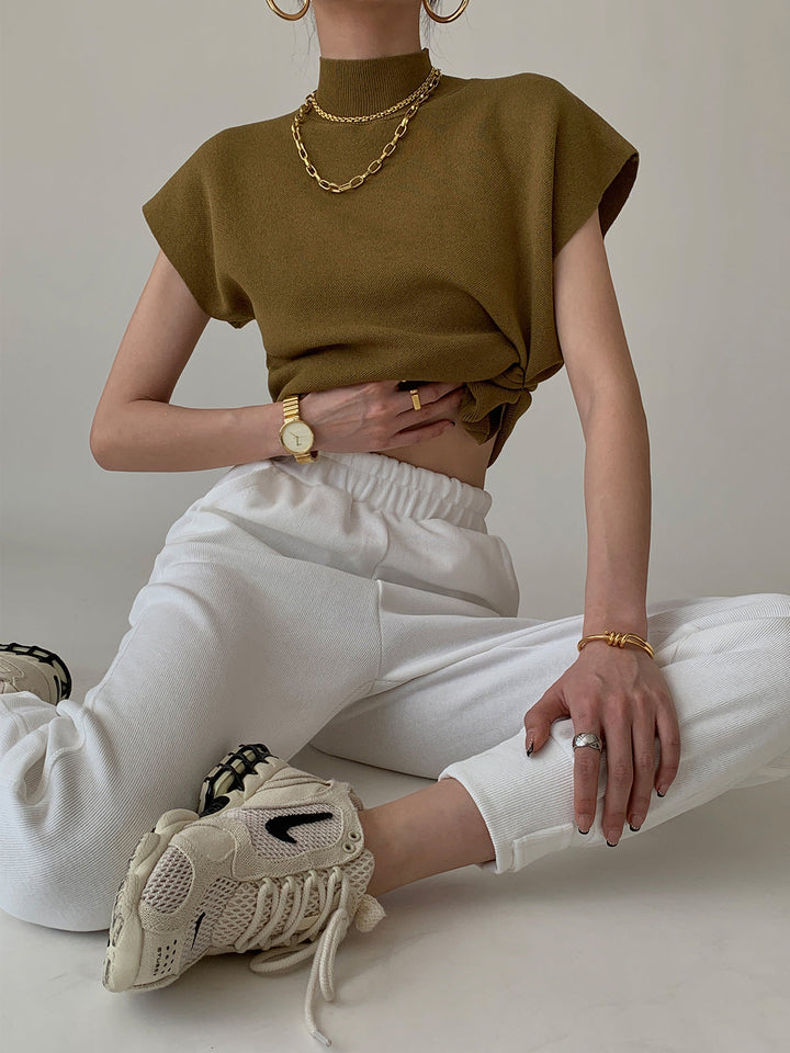 Nora – Elegant Knit Vest