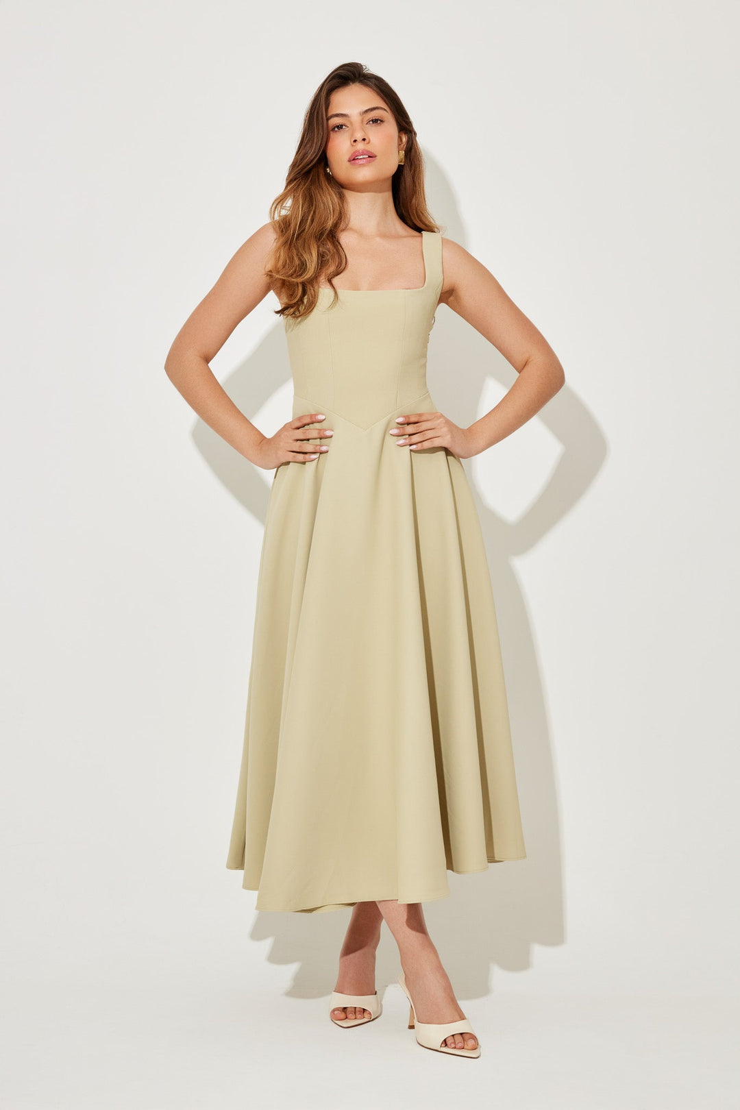 Thalira Midi Dress