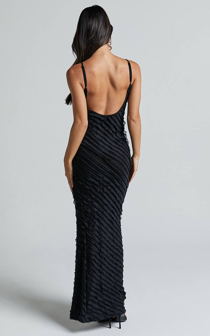 Arielle Chic Black Dress
