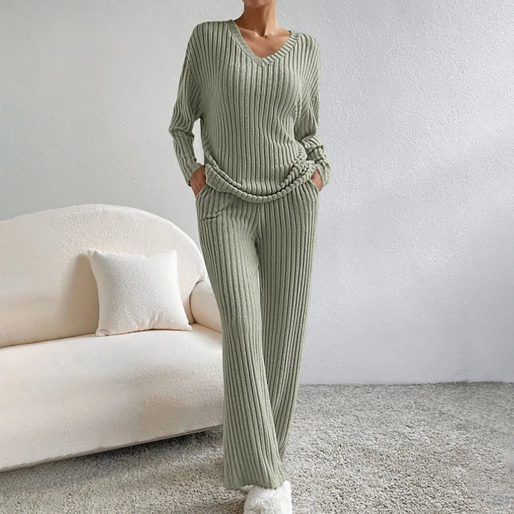 Leona 2-Piece Set