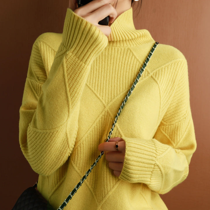 Elise – Elegant Diamond Knit Sweater