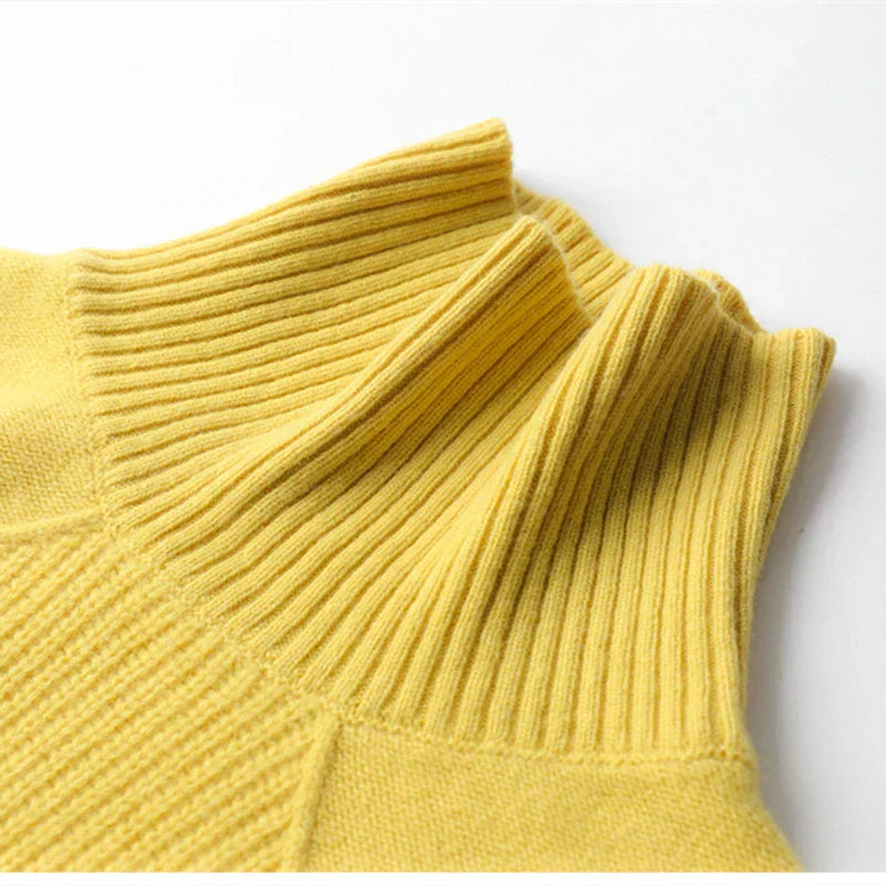 Elise – Elegant Diamond Knit Sweater