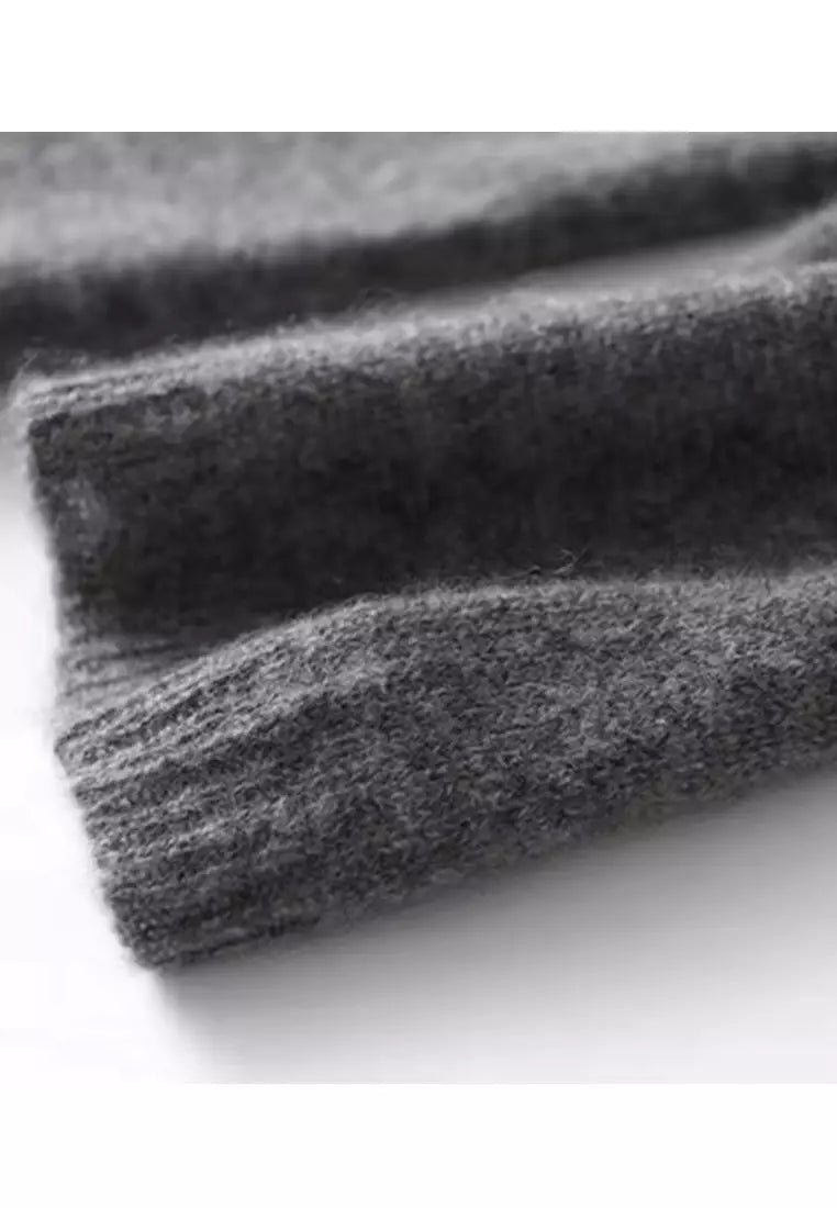 Brooke – Elegant Knitwear for Women